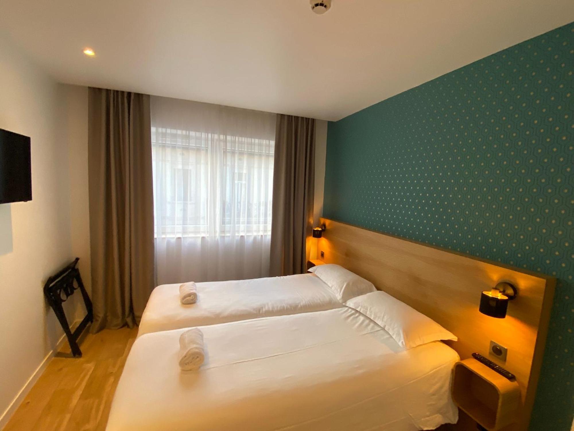 Oskar Hotel Annemasse Exterior photo